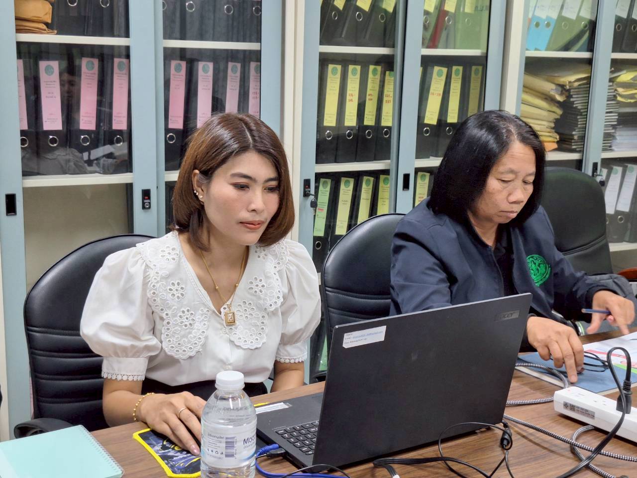 title - ผู้ตรวจราชการ ส.ป.ก. ประชุมตรวจราชการและติดตามความก้าวหน้าผลการดำเนินงานตามแผนการตรวจราชการของผู้ตรวจราชการสำนักงานการปฏิรูปที่ดินเพื่อเกษตรกรรม ประจำปีงบประมาณ พ.ศ. 2569 รอบที่ 1 เขตตรวจราชการที่ 12 จังหวัดมหาสารคาม 